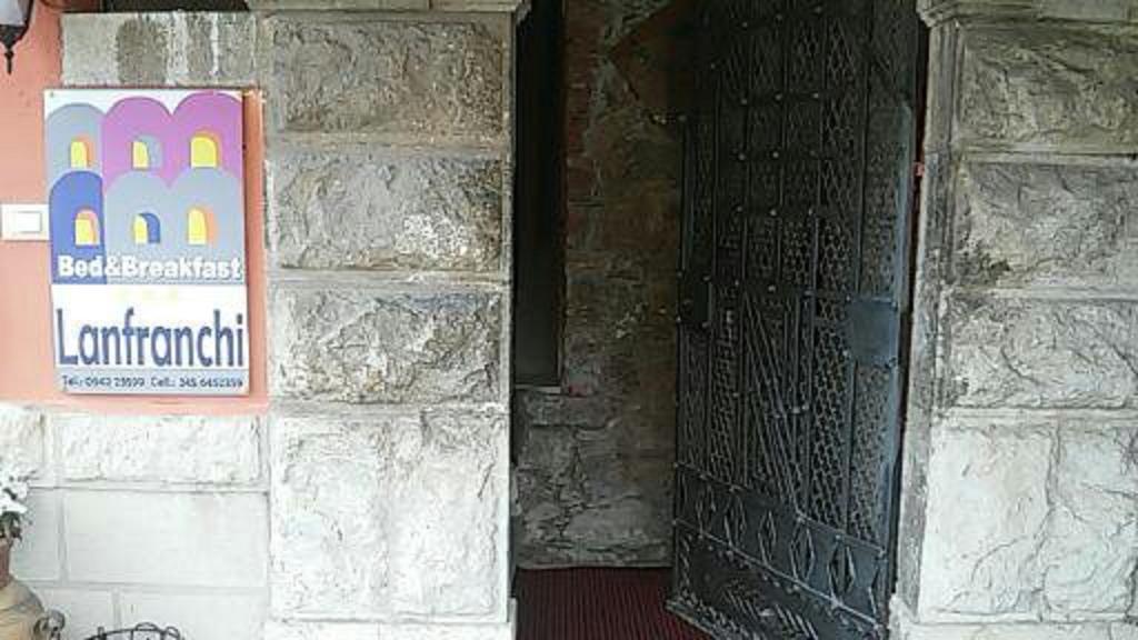 לינה וארוחת בוקר טאורמינה Casa Lanfranchi מראה חיצוני תמונה